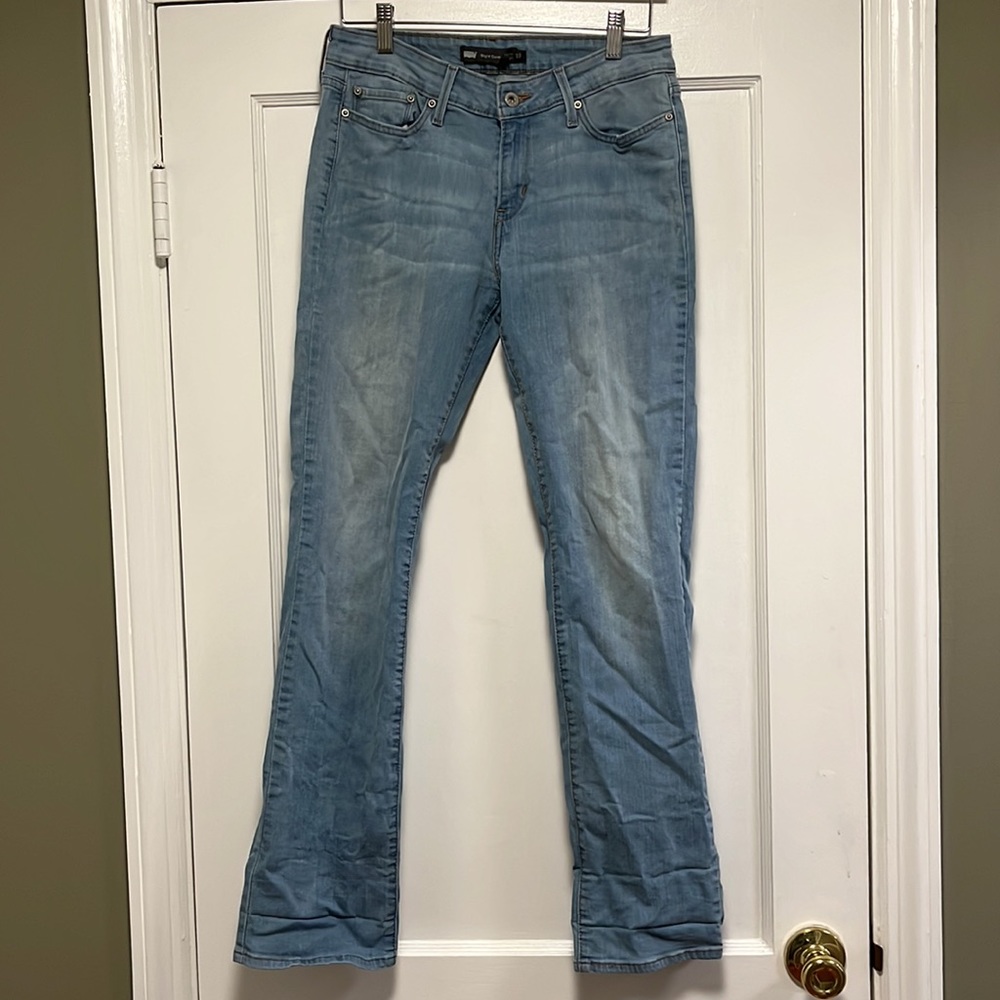 Levi’s slight curve classic rise jeans